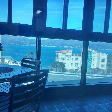 Geoje Haebaram Pension מראה חיצוני תמונה