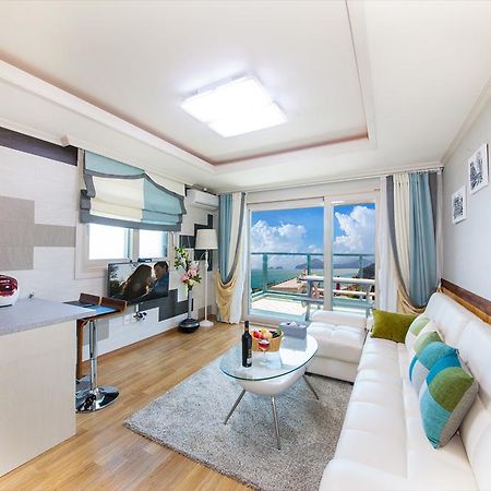 Geoje Haebaram Pension מראה חיצוני תמונה